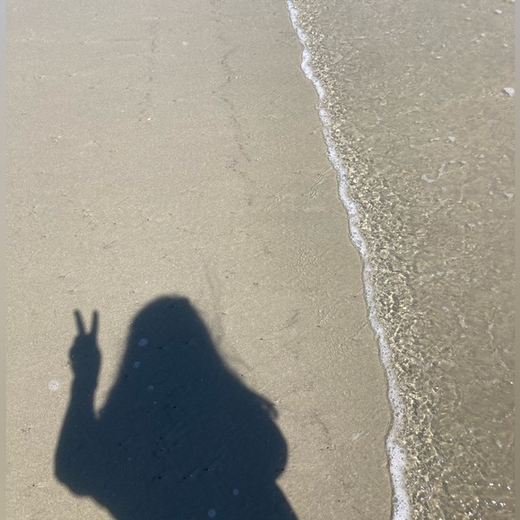 Meet your Posher, Amelia - Picture 1 of 1